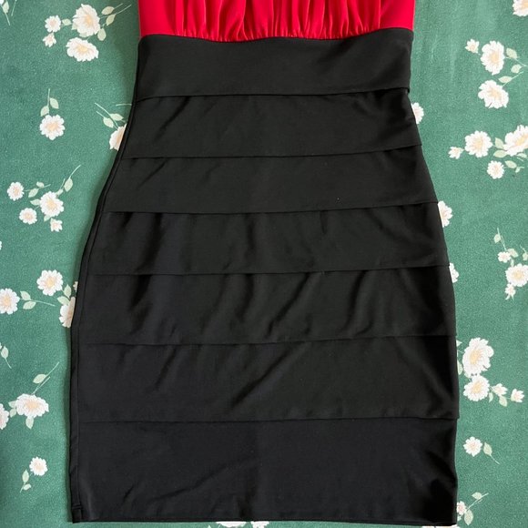 Sweet Storm Dress Bundle - Navy Ruffle Layer + Halter Cocktail - Picture 8 of 12